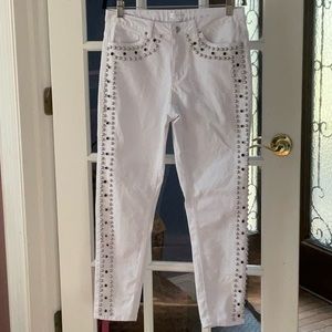 Studded white button fly jeans by Venus